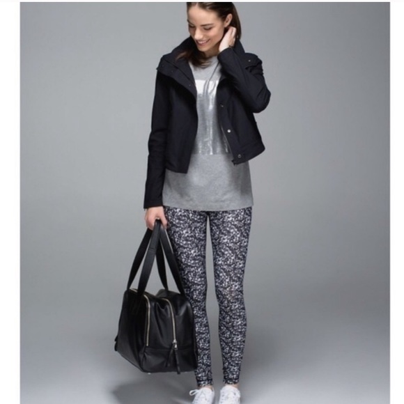 Lululemon Shimmy Shimmer Roll Down leggings - Picture 3 of 5